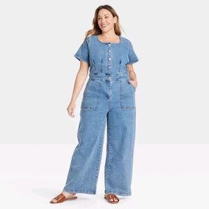NWT Blue Short Sleeve Wide-Leg Jumpsuit Size 22
